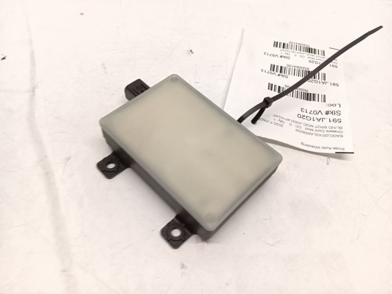 Jaguar F-Pace Rear Blind Spot Control Module Sensor Radar JX6314F152AF