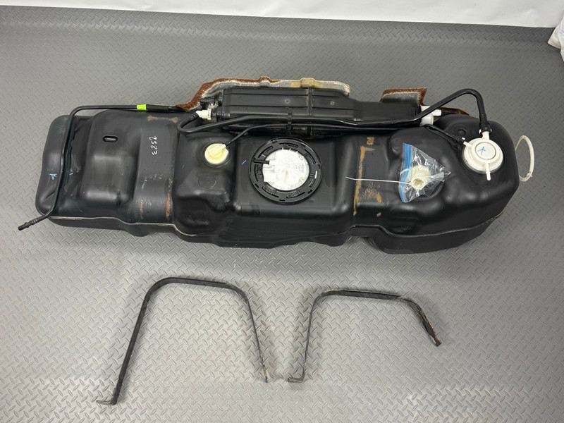 ✅ 2009-17 RAM 1500 Class OEM GAS FUEL TANK GASOLINE RESERVOIR 26-Gal w/ PUMP 64K