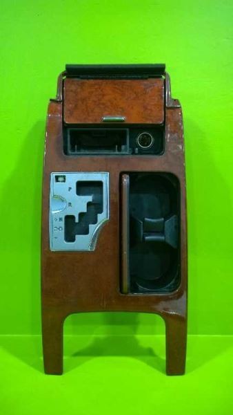 06 07 08 09 10 11 LEXUS GS350 ASHTRAY CUPHOLDER SHIFTER BEZEL OEM 3107-46