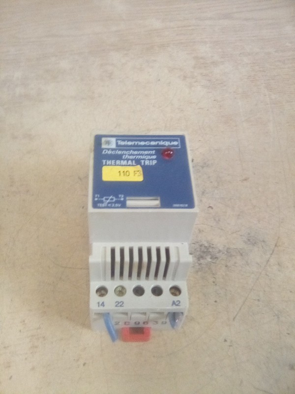 Telemecanique LT2-SC00BD Thermal Trip Relay