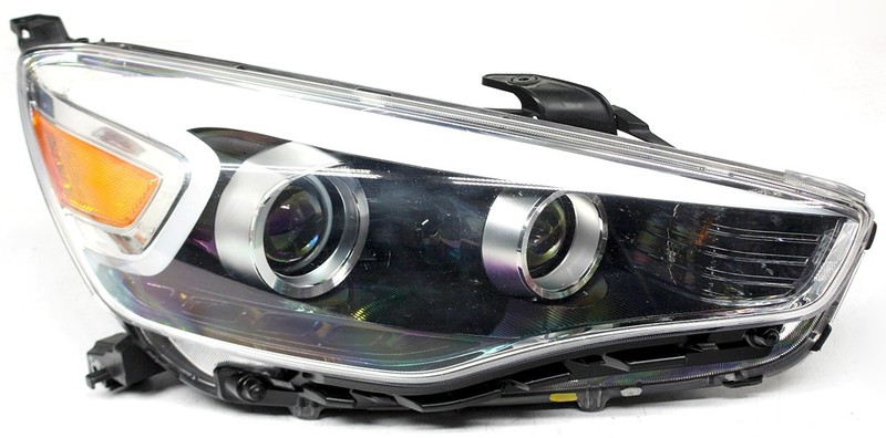 OEM Right Passenger Side HID Headlamp For KIA Cadenza 92102-3R730