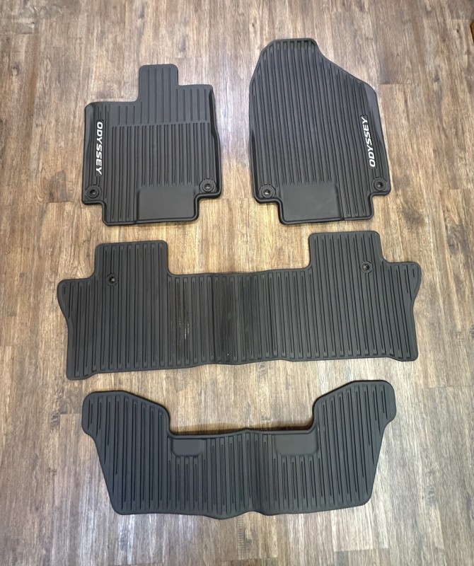 2018-19 HONDA ODYSSEY ALL WEATHER FLOOR MATS OEM PART # 08P17-THR-1000
