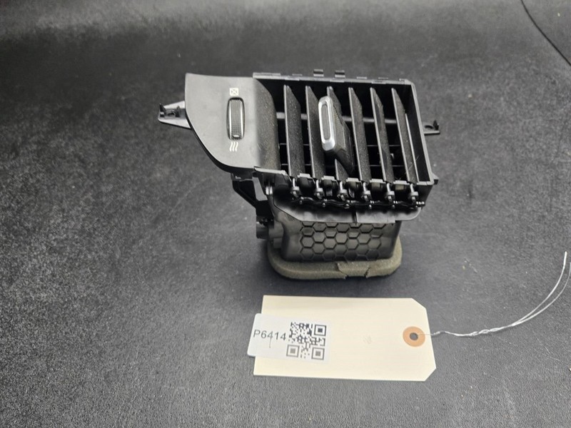 Dashboard Center Right Air Vent Grille 2019 Dodge RAM 1500 2020