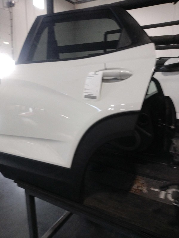 2023 Chevrolet Trailblazer Left Door White 4DR SUV 41000 Miles Used