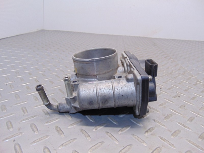 2011 Nissan Juke Throttle Body 1.6 Turbo