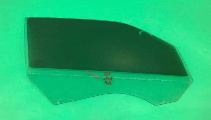 05-10 300C PASSENGER RIGHT FRONT WINDOW DOOR GLASS OEM 3894-41