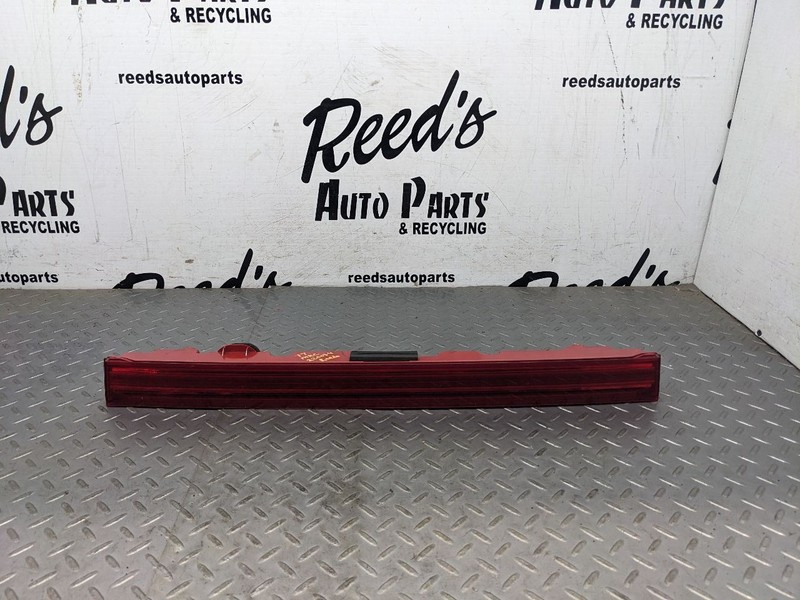 Tail Light Upper Liftgate Mounted Center Fits 15-19 MKC 1044441