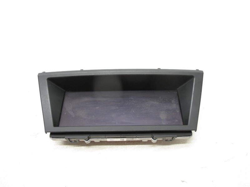 10-14 BMW E70 X5 E71 X6 8.8" MULTIMEDIA SCREEN CENTER UPPER DASH OEM 010925