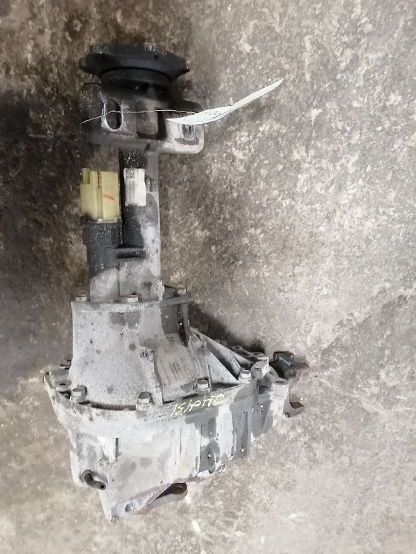 Differential Carrier Front 3.42 Ratio Opt GU6 Fits 15-20 SUBURBAN 1500 1486465