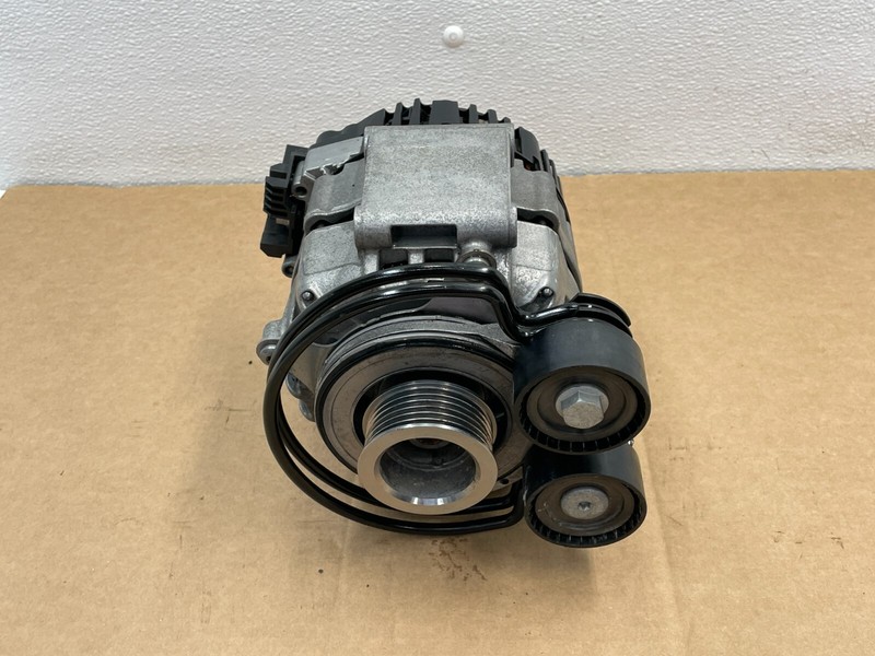 2020-2024 Audi A5 Sportback Engine Alternator Generator 2.0L 1556 OEM
