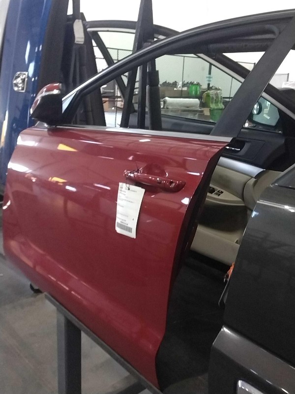 2018 Hyundai Elantra Left Door Red 4DR HTBK 79000 Miles OEM Part 650144