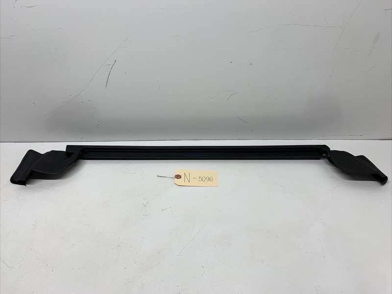 20-2022 Tesla Model Y MY Rear Driver Side Door Inner Belt Seal Left LH 5096 U8