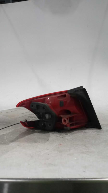 2011 AUDI A4 Right Tail Light Assembly Black OEM 557493 Used 134K Miles