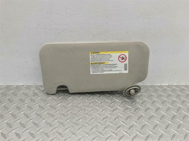 2002-2007 SATURN VUE PASSENGER SUN VISOR SHADE TAN/BEIGE OEM 10374819
