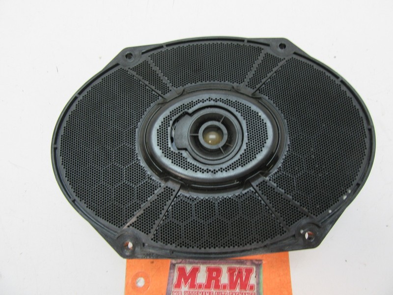 DOOR PANEL SPEAKER RADIO FRONT REAR DRIVER PASSENGER RIGHT LEFT CAR L R