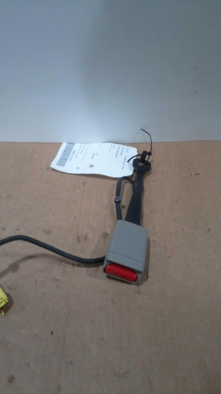2020 KIA Sedona Black Used Seat Belt OEM 88840A9500DAA 48K Miles