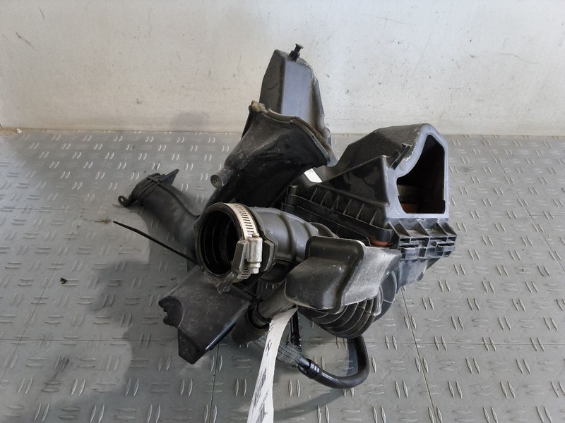 2016-2023 Chevy Malibu Air Cleaner Intake Box Assembly Fits 1.5L