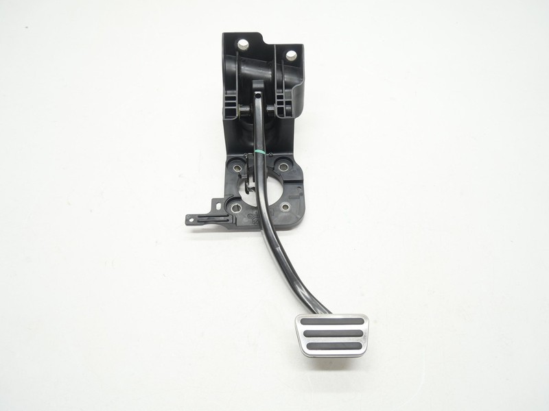 2024-2025 Ford Mustang GT S650 Automatic Brake Pedal Assembly Auto Stop OEM