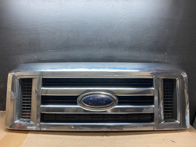 2008 to 2014 Ford Econoline E150 E250 Front Upper Chrome Grill Grille Oem H6766