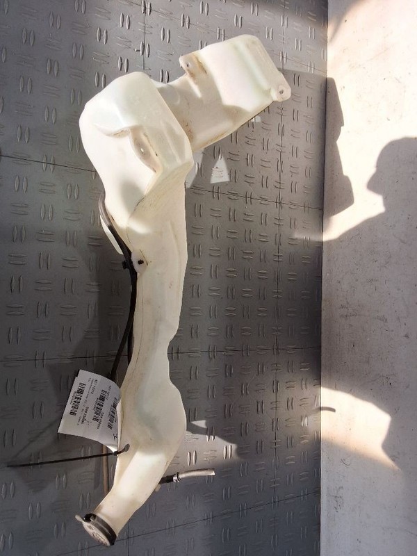 Wash Reservoir Fits 18-22 EQUINOX 3518402