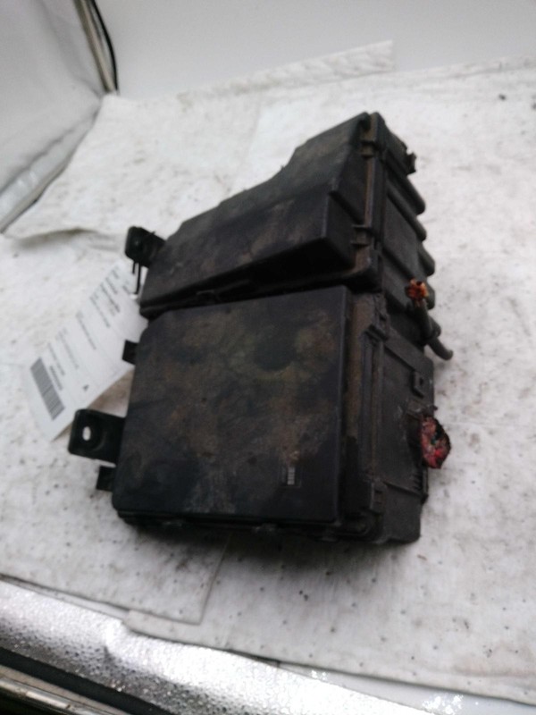 2013 Nissan Rogue OEM Fuse Box 2.5L Silver 142K Miles Genuine NJ25-26497-680481