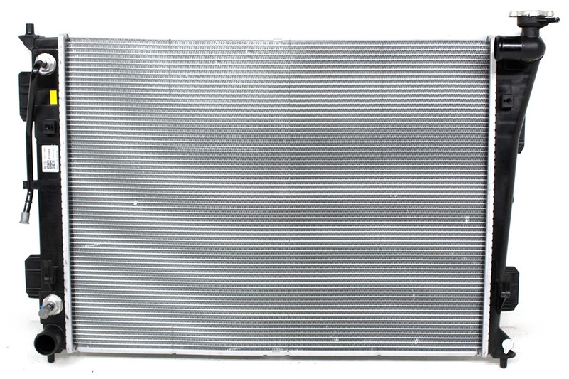 OEM Radiator For Hyundai Azera, Sonata, Kia Optima, Cadenza 253103S651 Bent Fins