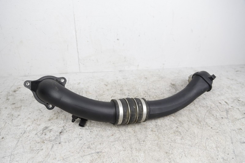 16-21 BMW 240 340 440 540 Engine Charge Pipe Turbo Charger Tract OEM 8601684