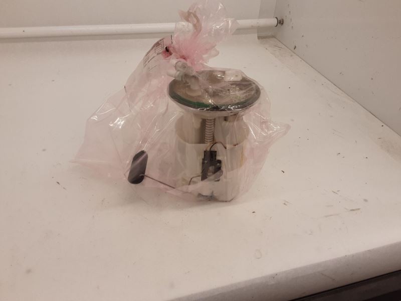 Fuel Pump Assembly 2.5L Fits 13-14 LEGACY 2732088
