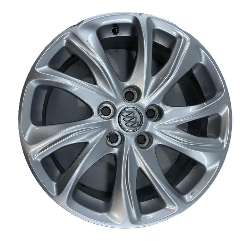 2019-2020 Buick Envision 18x7-1/2 Wheel W/ Center Cap Has Scratches OEM 23316866