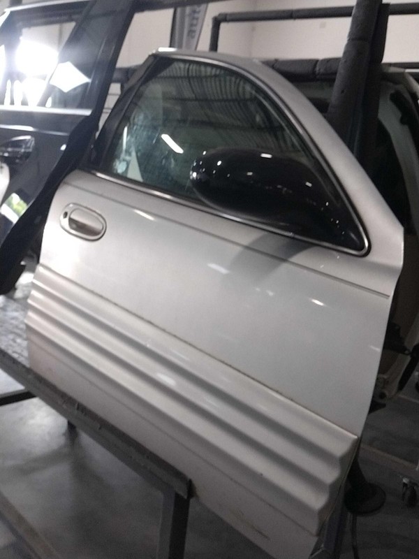 2002 Pontiac Grand Am Right Door Silver 4DR SED SLV 85000 Miles Used Part