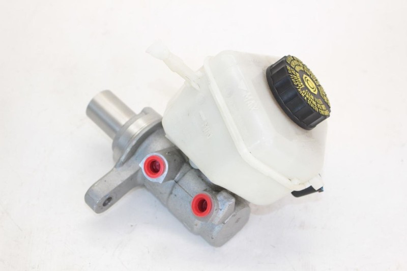 15-18 BMW M3 3.0L Twin Turbo Brake Master Cylinder 34337851569