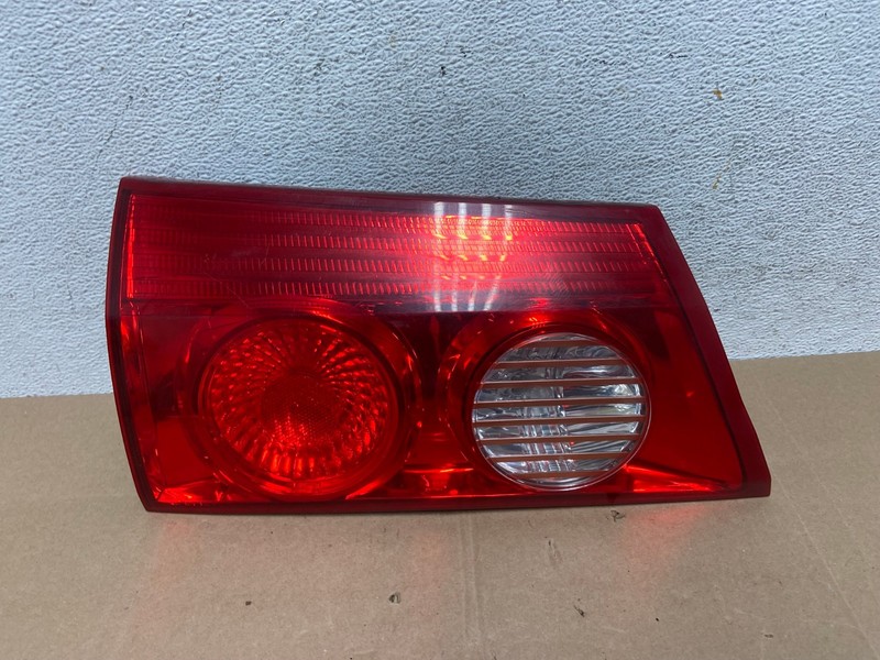 2006 - 2010 Toyota Sienna Left Driver Lh Side Inner Tail Light Oem AE4895 LK