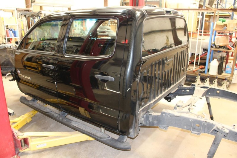 05-15 TACOMA 4.0L Driver Left Rear Cab Corner Cut