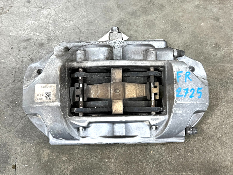 ⭐2017-2023 TESLA MODEL 3 FRONT RIGHT PASS BRAKE CALIPER BRACKET OEM LOT2725