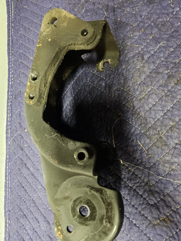 1990 Chevy G20 Ac Mounting Bracket