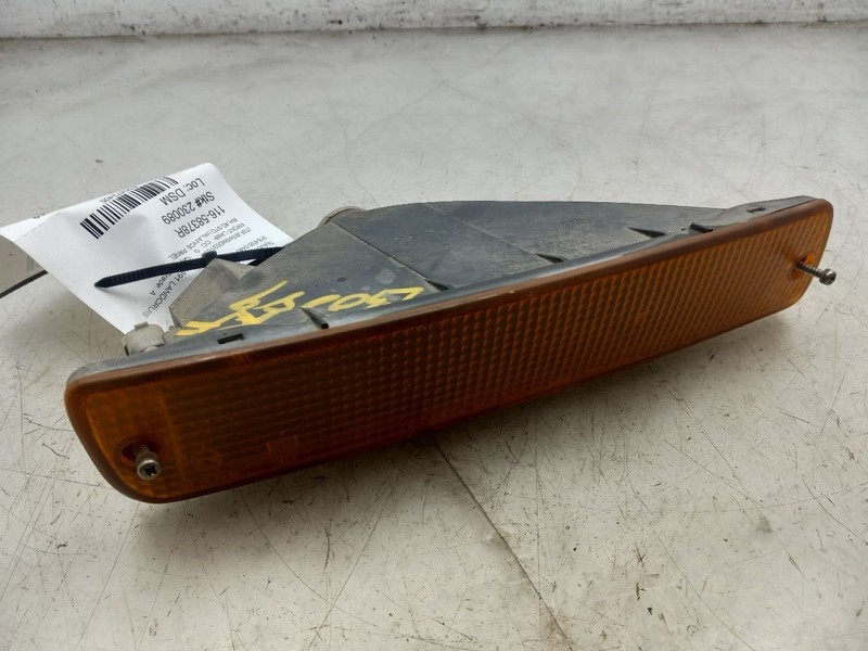 91-98 TOYOTA LAND CRUISER 4.0L 4WD AT PASSENGER SIDE FOG LIGHT