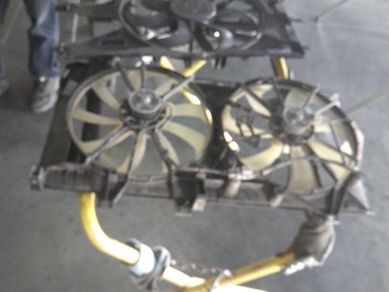 2017 Toyota Camry Engine Cooling Fan Motor OEM 2.5L 59K Miles Blue