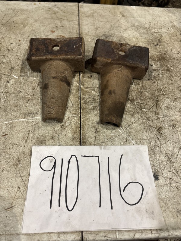 F81A-5598-LA 99 to 07 F250 SD Set of Rear Leaf Spring Spacer Lift Blocks OEM