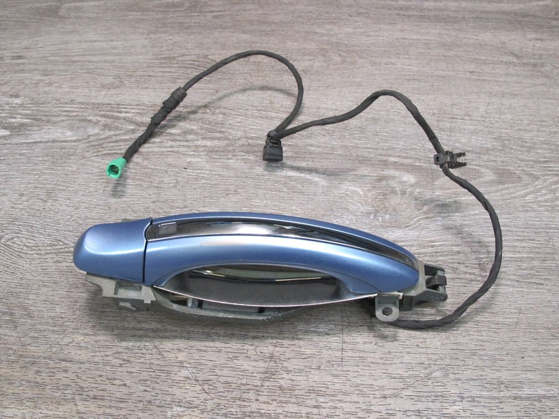 2006-2012 BENTLEY FLYING SPUR FRONT RIGHT PASS SIDE EXTERIOR DOOR HANDLE BLUE