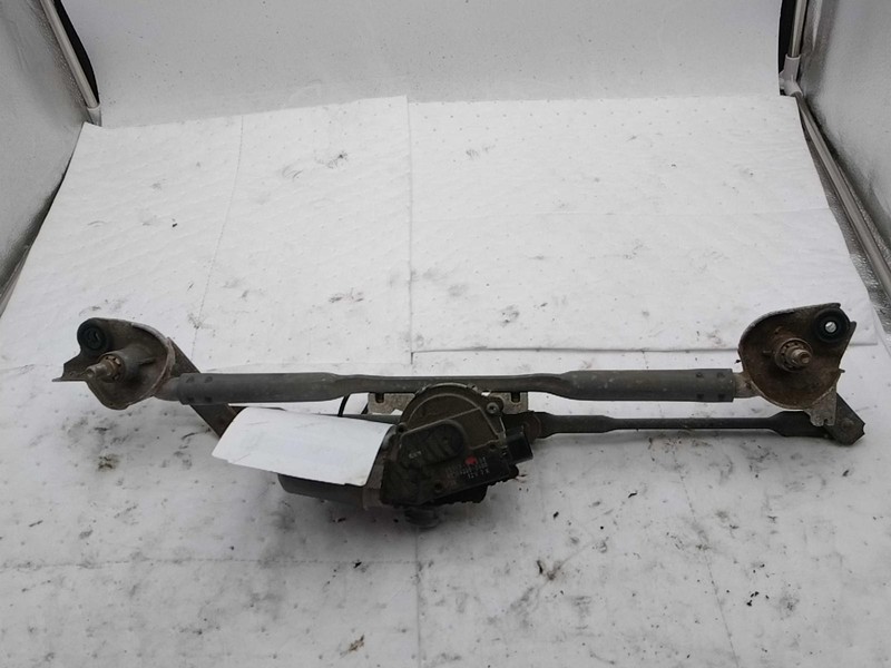 Used Windshield Wiper Motor fits: 2009 Hyundai Santa fe from 09/30/08 Grade A