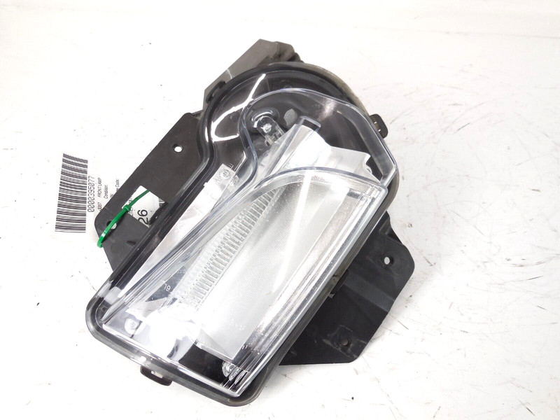 2013-2017 Cadillac XTS Daytime Running Light Driver Left LH OEM
