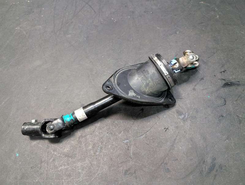 Steering Column Lower Shaft 2021 Toyota RAV4 45220-0R010 2019 2020 2022 - 2024