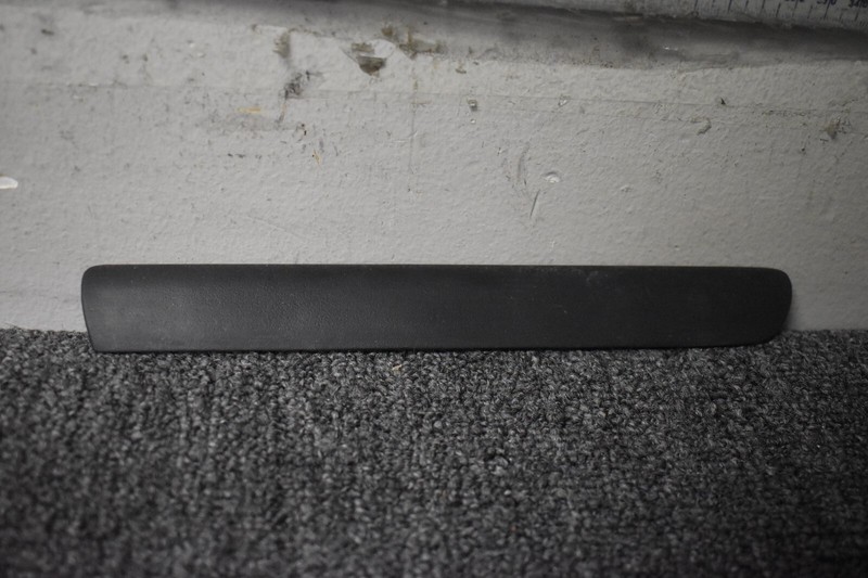 BMW 328I FENDER MOLDING FACTORY OEM