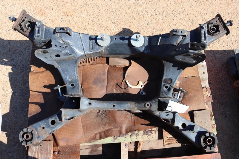 2009-2020 NISSAN 370Z RWD A/T REAR SUSPENSION CROSSMEMBER SUBFRAME OEM