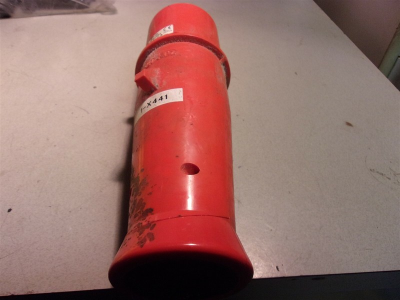 Cekon 1-X441 Red Plug *FREE SHIPPING*