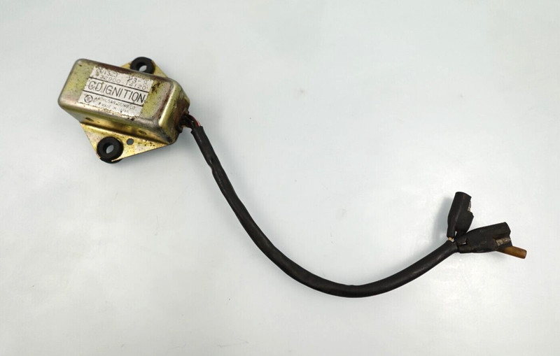 1981-1982 Suzuki RM125 OEM CDI ECU ECM Ignition Control Module 32900-14120