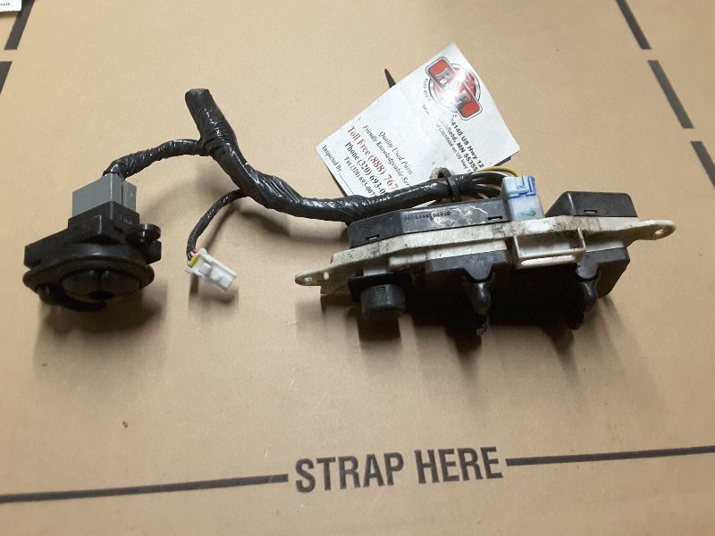 1998 STRATUS Door Electric Switch (Master) 64764