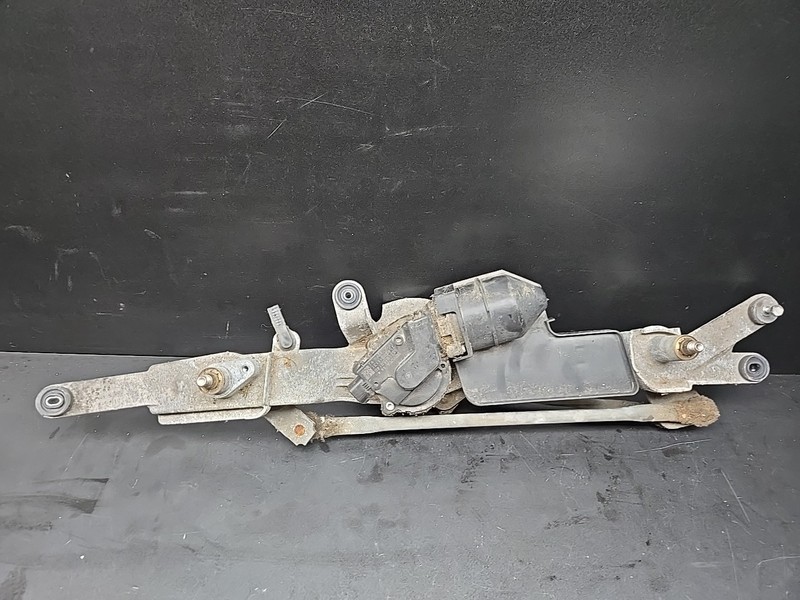 07-17 Lexus LS460 USF40 Front Motor Wiper Linkage Assembly 85150-50200 OEM