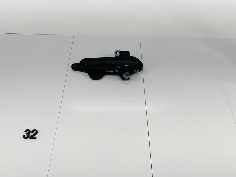 17-23 TESLA MODEL 3 REAR RIGHT PASSENGER SIDE EXTERIOR DOOR HANDLE & BRACKET OEM