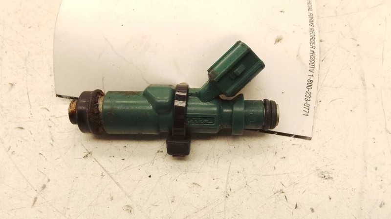 00 01 02 03 04 05 TOYOTA ECHO 1.5L FUEL INJECTOR 2320921020